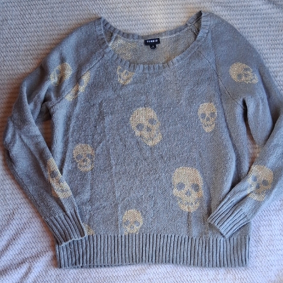 torrid Sweaters - Torrid Gray and Gold Skull Sweater